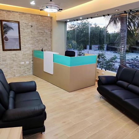 Hotel El Barco Compostela de Azua 외부 사진