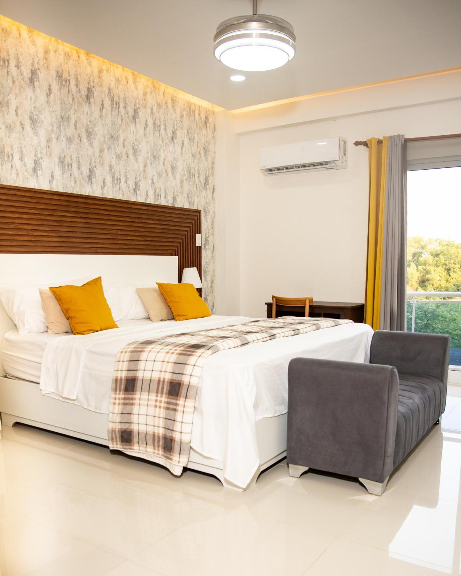 Hotel El Barco Compostela de Azua 외부 사진